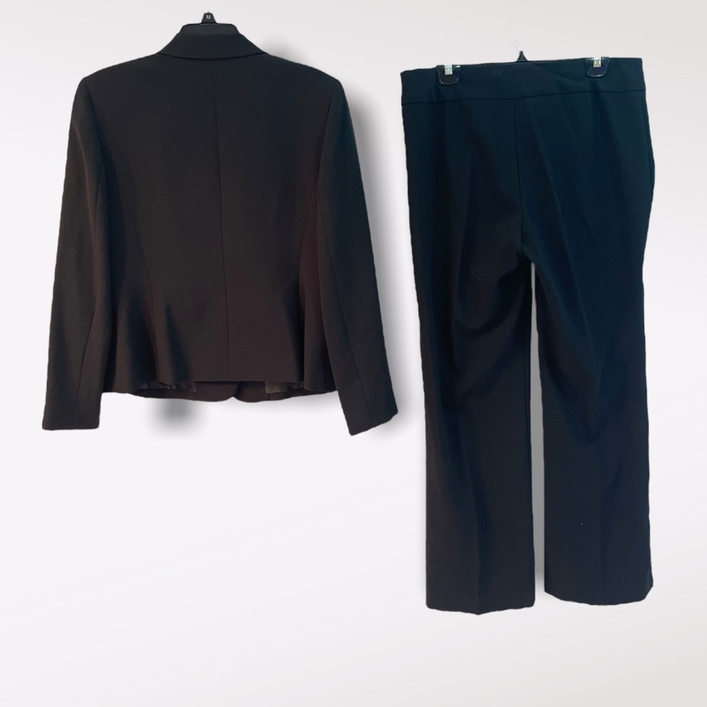 Jones Studio Suit Jacket + Roz & Ali pants - Picture 3 of 7